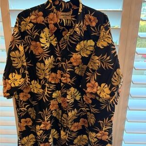 Cooke Street Men's Black Tropical Floral Button-Up Shirt
